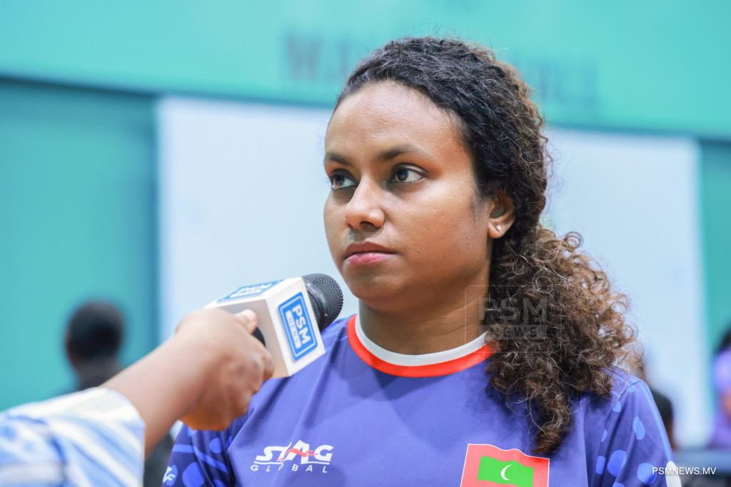 ޖޫނިއާ ޓީޓީ ޓީމު ކަޒަކިސްތާނަށް
