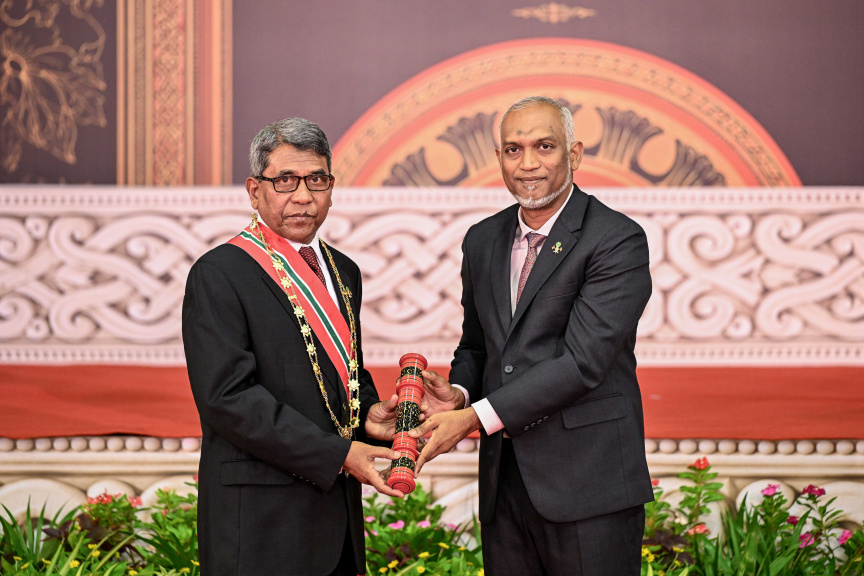 ދައުލަތުގެ އިއްޒަތުގެ ލަގަބު ހަތަރު ބޭފުޅަކަށް އަރުވައިފި