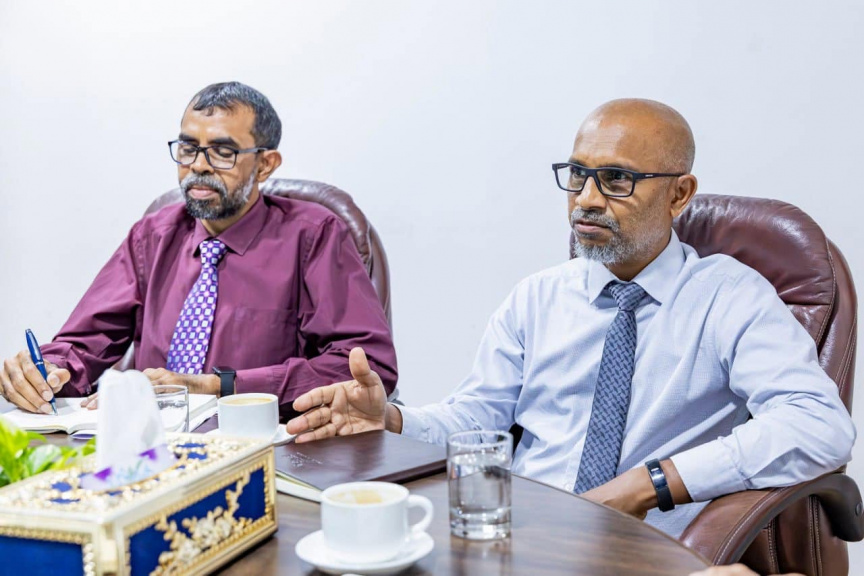 އިންފޮމޭޝަން ކޮމިޝަނަރަކީ ސަރުކާރާ ދެކޮޅު ކަންތައްތައް ކުރައްވަން އޯޑަރު ލިބޭ، އިދިކޮޅު ބޭފުޅެއް: ރައީސް