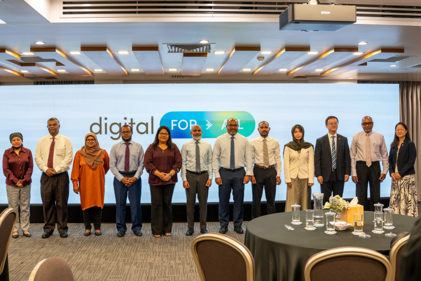 ޓެކްނޮލޮޖީގެ ވަސީލަތްތައް ގާއިމުކުރި ނަމަވެސް އެ ބޭނުން ކުރަން ނޭނގުމަކީ ނާކާމިޔާބީއެއް: އިހުސާން