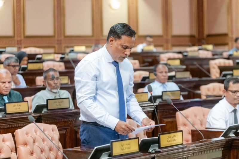 "ޕާލް ރެޒިޑެންސް" މަޝްރޫއު ހުއްޓާލައި ކަމާ ގުޅޭ އެއްބަސްވުންތައް މަޖިލީހަށް ހުށަހަޅަން ގޮވައިލައި ގަރާރެއް