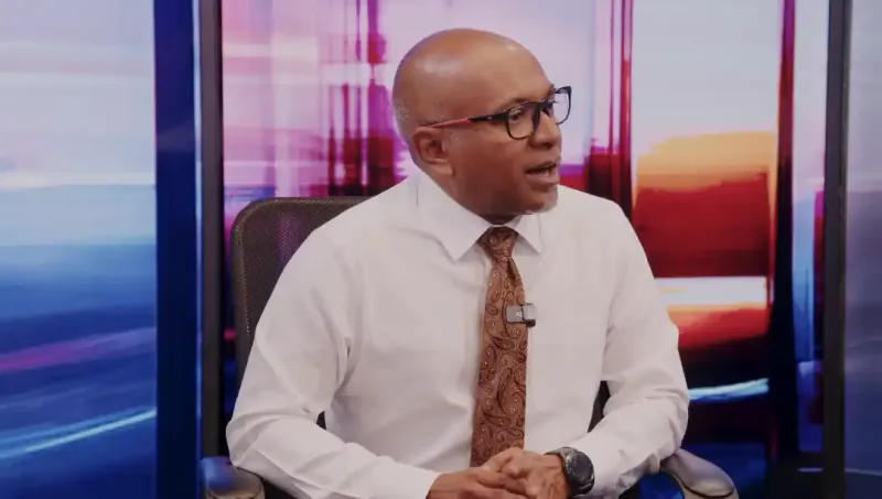 ސޯލިހުގެ ސަރުކާރު ނިމުނުއިރު ސަރުކާރުގެ ކުންފުނިތަކުގައި މުވައްޒަފުން ތިބީ ރައިޓް ސައިޒްގައި ކަމަށް މިސަރުކާރުން ގަބޫލުކުރޭ: ހަސަން ލަތީފް