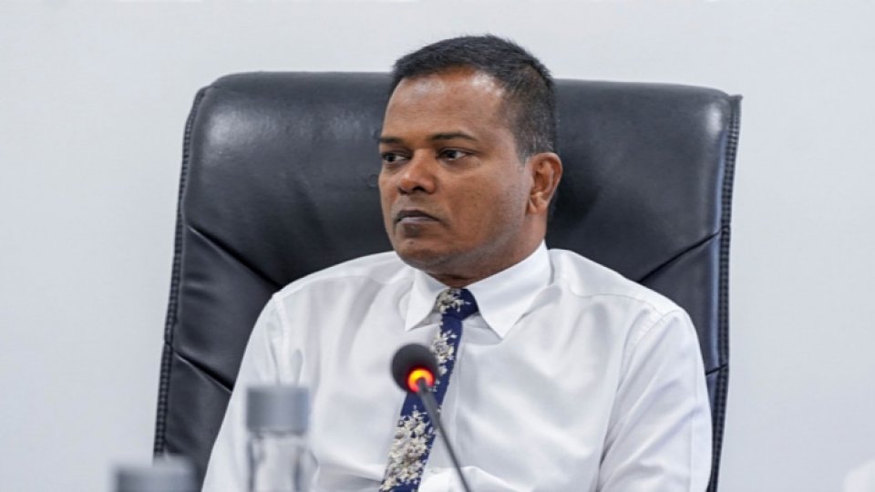 އައްޑޫގެ އިގުތިސާދީ ކުރިއެރުމަށް ހުރަސް އެޅުމަކީ ބަލައިގަނެވޭނެ ކަމެއްނޫން: މޭޔަރު