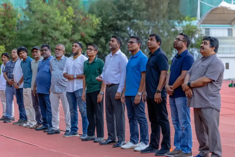 ހުޅުމާލޭ ސިންތެޓިކް ޓްރެކްގައި އަމިއްލަ ފަރާތަކުން ހަދިޔާކުރި ޑިޖިޓަލް ގަޑިއެއް ބެހެއްޓުމަށް ވަޒީރު ފެންވަރުގައި ރަސްމިއްޔާތެއް ބާއްވައިފި