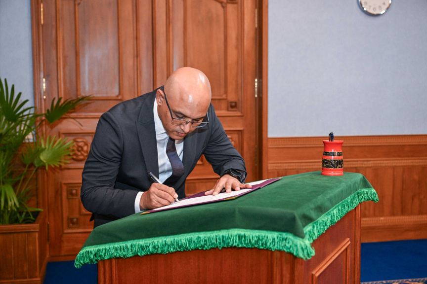 އަންނަ އަހަރުގެ ކައުންސިލް ބްލޮކް ގްރާންޓަށް 2.5 ބިލިއަން ރުފިޔާ ކަނޑައަޅައިފި
