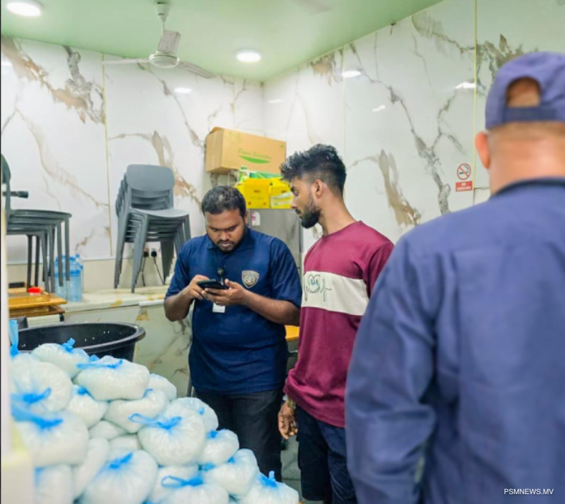 28 ބިދޭސީން ފާސްކޮށް، 8 މީހަކު އިމިގްރޭޝަންގެ ބެލުމުގެ ދަށަށް