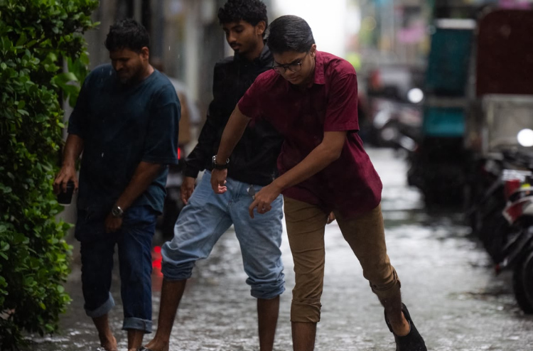 މިދިޔަ 24 ގަޑިއިރުގެ ތެރޭ އެންމެ ގިނައިން ވާރޭ ވެހުނީ ހުޅުމާލެއަށް