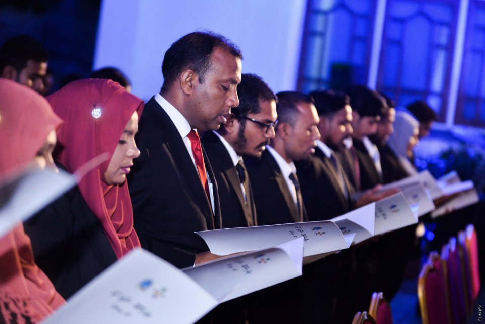 ގާނޫނީ ދަރިވަރުން ހާޒިރުވެ އިމްތިހާނު ހަދަންޖެހޭ އުސޫލު ފަސްކޮށްފި
