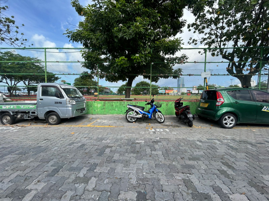 ފުރަތަމަ ހަ މަހު ދުވާލެއްގެ މައްޗަށް އެވަރެޖުކޮށް 60 ޑްރައިވަރުން ޖޫރިމަނާކުރި: ފުލުހުން