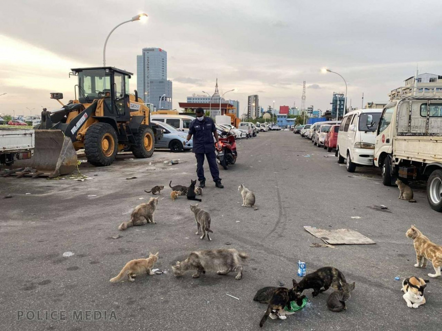 މިނިސްޓްރީއާ ގުޅިގެން އޮޅުހިޔާ ހިންގާނެ ފަރާތެއް ހޯދަން އަނެއްކާ ވެސް އިއުލާންކޮށްފި
