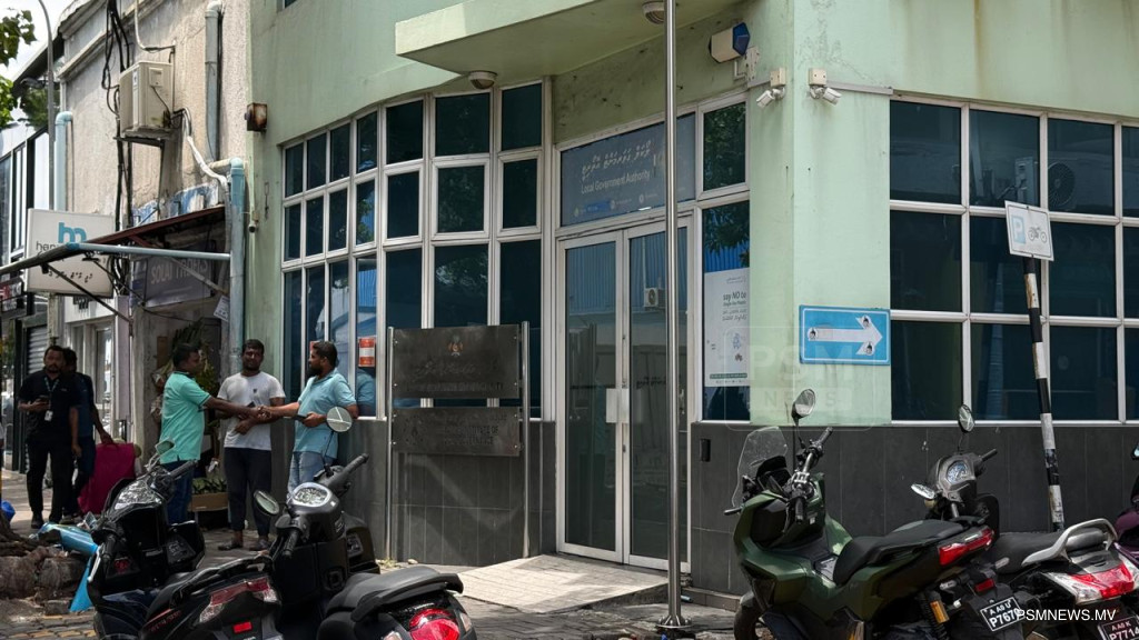 އެލްޖީއޭއަށް 16 އަހަރު، ކައުންސިލްތައް ނިޒާމަށް އަހުލުވެރިކުރުމަށް ގިނަ މަސައްކަތްތަކެއް