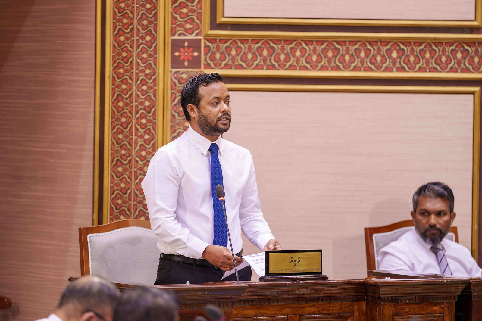 އައްޑޫ ލިންކްރޯޑު: ދުއްވޭކަށް ނެތް، ނުދުއްވާ ވާކަށް ނެތް!