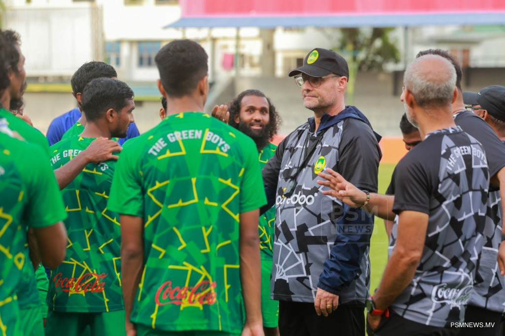 “މާޒިޔާއިން ކުރަނީ ފުޓުބޯޅައިގެ ޒުވާން ޖީލެއް ބިނާކުރުމުގެ މަސައްކަތް”