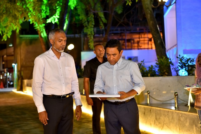 ހައުސިން މިނިސްޓަރު ކަމުގައި ރައީސް މުއިއްޒު ފަރުމާކުރި އެއްވެސް މަޝްރޫއެއް ނެތް: ޔާމީން