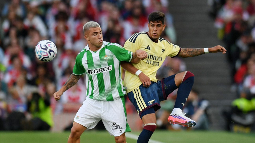 އާސެނަލް ބަލިވުމުން ކުޅުންތެރިން ނުރުހުނަސް އާޓެޓާ ހުރީ ހިތްހަމަޖެހިފައި