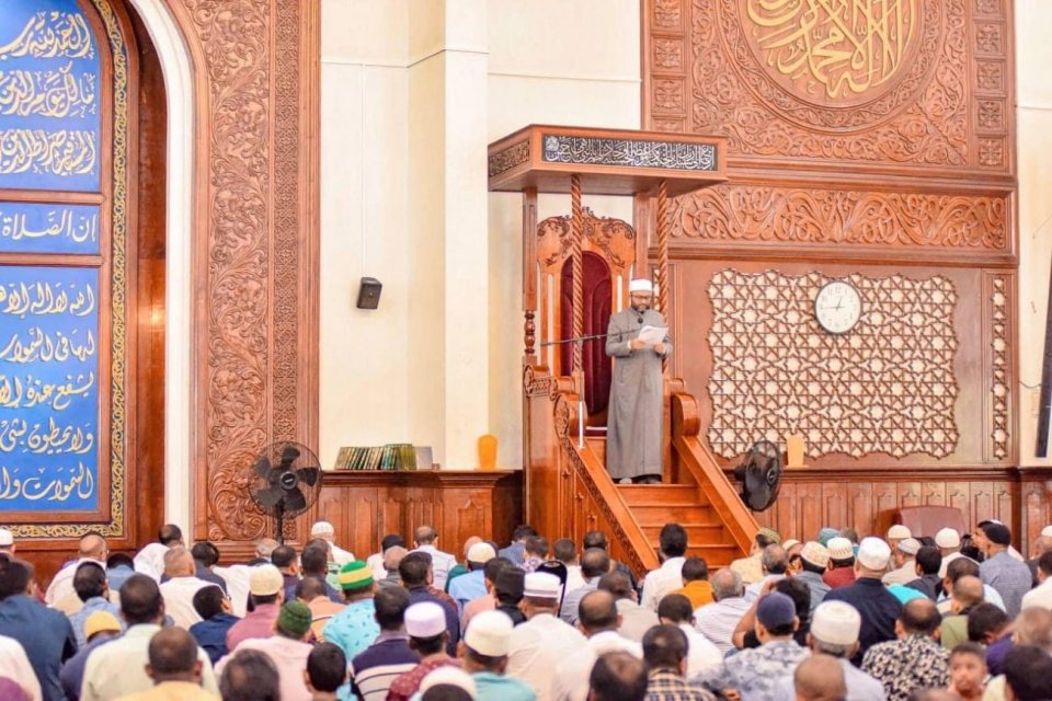 މަޑުމައިތިރިކަމާއި ރިވެތި އަޚުލާޤު އިސްކުރަން އިސްލާމްދީން ބާރުއަޅާ!