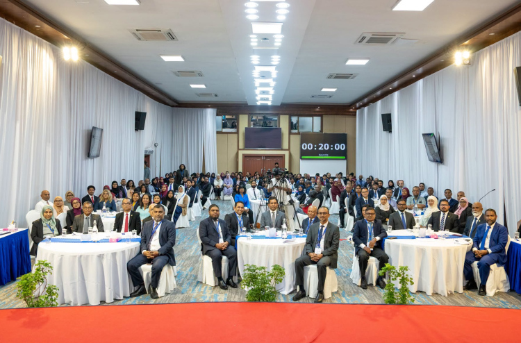 ވިލާ ކޮލެޖުގެ ސޯޝަލް ރިސާޗް ކޮންފަރެންސްގައި 138 ބައިވެރިން، 25 ދިރާސާ ކަރުދާސް