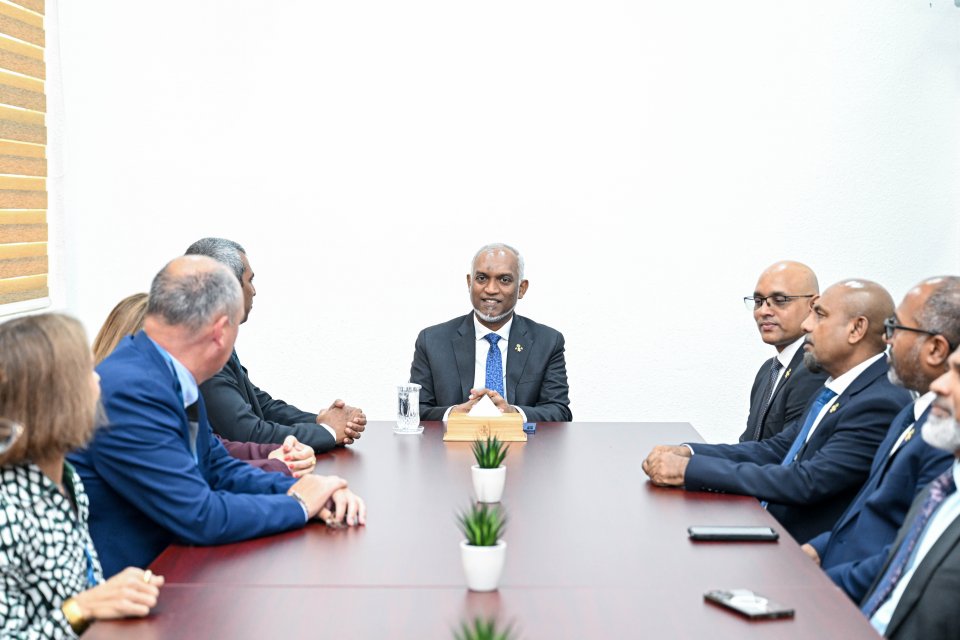 ރައީސް، ސުޕްރީމް އޮޑިޓް އިންސްޓިޓިއުޝަންތަކުގެ އިސްވެރިންނާ ބައްދަލުކުރައްވައިފި