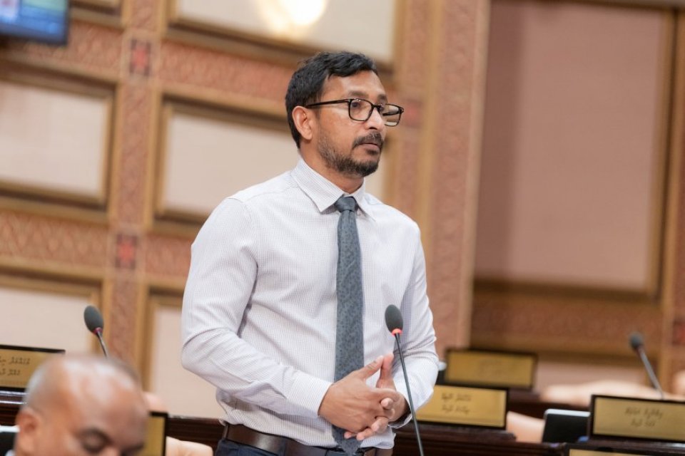ފެނަކަ ކޮރަޕްޝަންތައް ހާމަވާ ރިޕޯޓު ރޮވޭ ވަރުން ނުވެސް ކިޔޭ: ފަލާހު