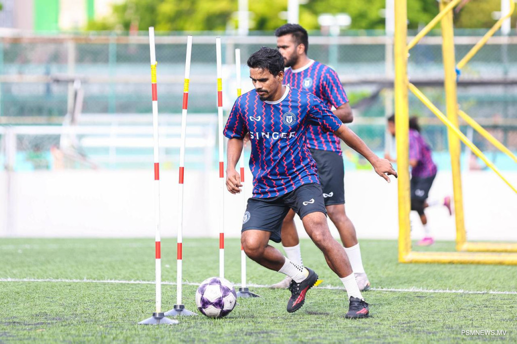"ވިކްޓްރީގެ އަމާޒަކީ އިހު އޮތް މަގާމަށް ދިއުން"