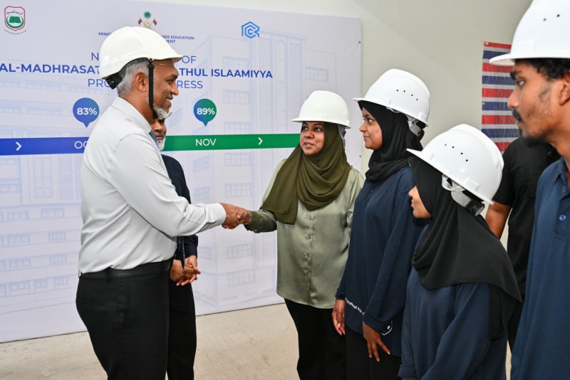 ޢަރަބިއްޔާ ސްކޫލުގެ އާ ޢިމާރާތުގެ މަސައްކަތް ރައީސް ބައްލަވާލައްވައިފި