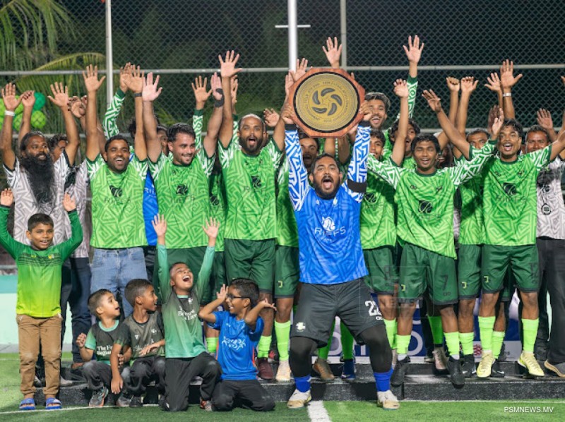 ފުޓްސަލް އެޓޯލް ޗެމްޕިއަންޝިޕް؛ ހއ. ޗެމްޕިއަންކަން އިހަވަންދޫއަށް