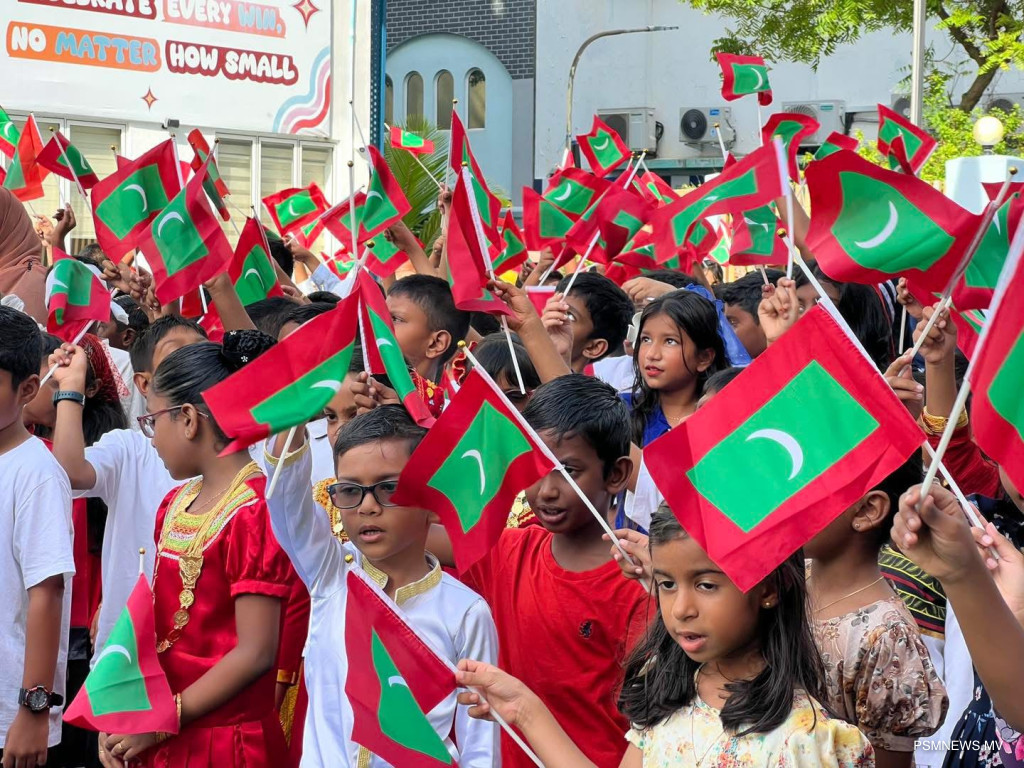 ސްކޫލުތަކުގައި ޤައުމީ ދުވަސް ފާހަގަކޮށްފި