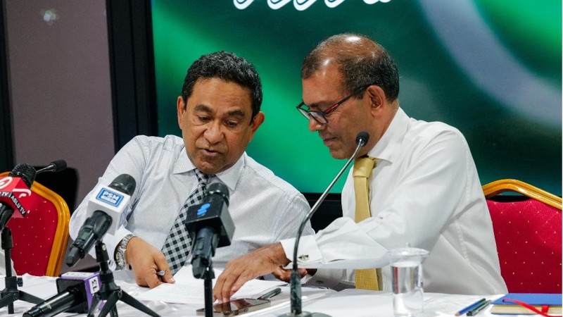 ތިނަދޫގައި މީހުން އާބާދުވިތާ 60 އަހަރު ފާހަގަކުރަން ނަޝީދާއި ޔާމީން އެ ސިޓީއަށް ވަޑައިގަންނަވަނީ