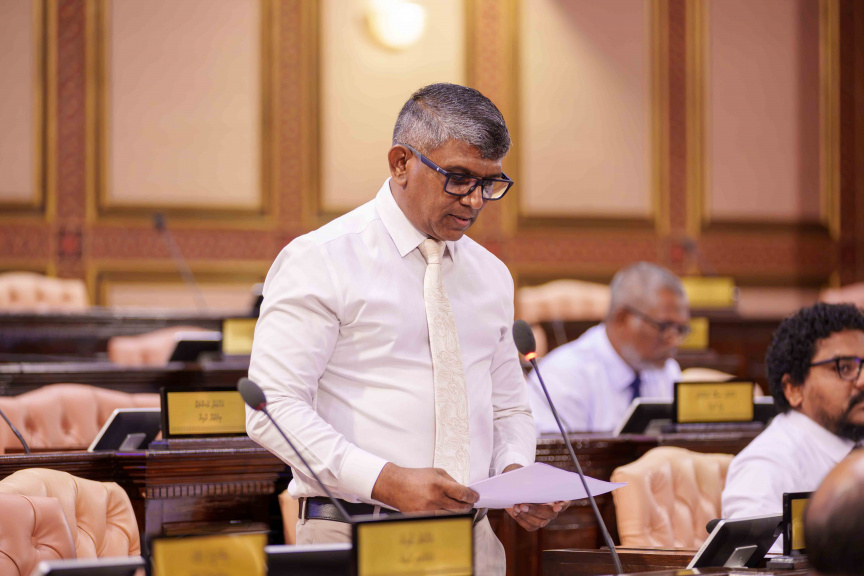 ކައުންސިލުގެ ބިންތައް އަތުލަން ހުށަހެޅީ ސަރުކާރުންނެއް ނޫން: ފަލާޙް