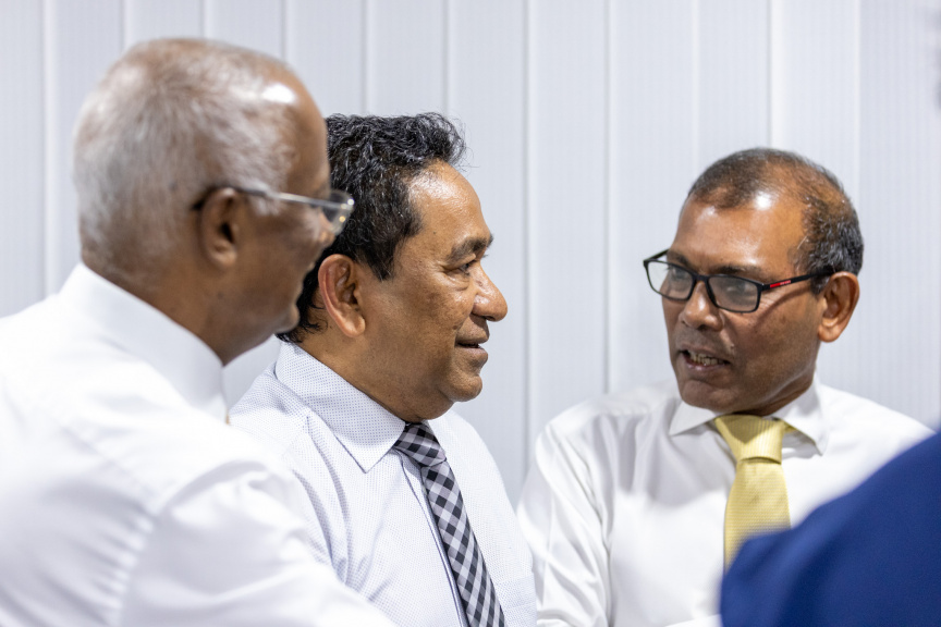 2028ގައި ޔާމީނު ހުންނަވާނީ ރައީސް މުޢިއްޒު ހޮވަން ފޫގަޅާލައިގެން: ފަލާހް