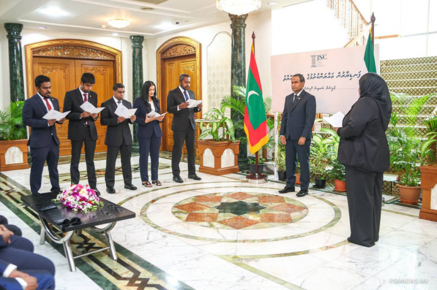 ސިވިލް ކޯޓަށް ދެ ގާޒީން އައްޔަނުކޮށް، ކްރިމިނަލް ކޯޓުގެ ގާޒީ ކަމަށް ތިން ބޭފުޅުން