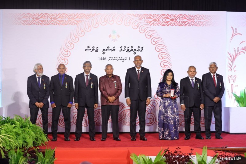 ޤައުމީ ދުވަހުގެ ޖަލްސާ: ޝަރަފުވެރިކަމާއި، ހިތްވަރު ދިނުމުގެ ޤައުމީ އިނާމު ދެއްވާނެ