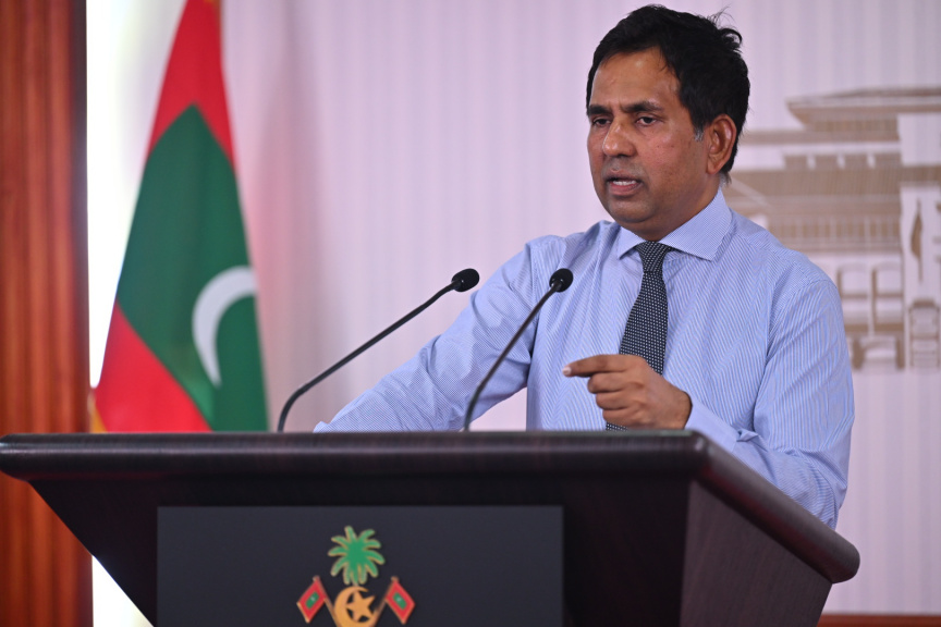 އިިގްތިސާދީ މި ޙަޤީޤަތަށް ލޯމަރާލުމުގެ ސިޔާސީ އަގު ބޮޑުވާނެ!