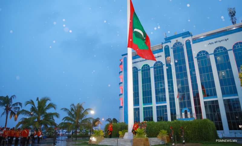 ފޮޓޯ: ޤައުމީ ދުވަހުގެ ދިދަ ނެގުމުގެ ރަސްމިއްޔާތު