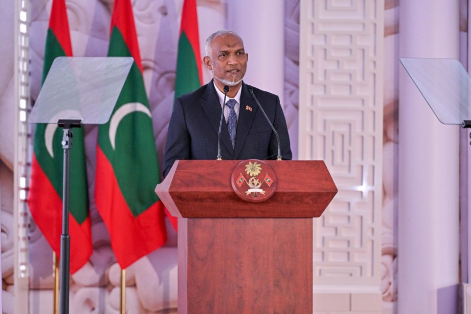 ގައުމީ ލޯތްބާ ދިވެހިން ދުވަހަކުވެސް ވަކިނުވާނެ: ރައީސް
