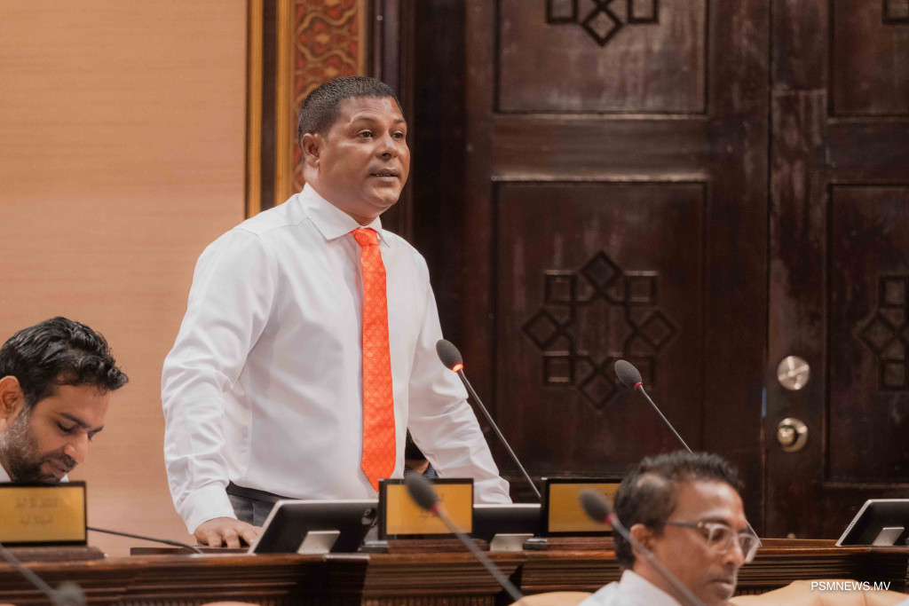 ޓެކްސް ޤާނޫނަށް ގެންނަ އިސްލާހުން ވިޔަފާރިވެރިންނަށް ކުރިއެރުން