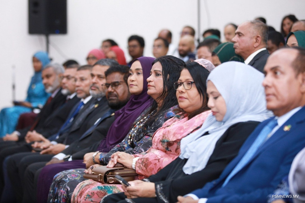 ޓެކްނޮލޮޖީގެ އެހީގައި ޚިޔާލާއި ހައްލު ހުށަހެޅުމުގެ ފުރުސަތު ވަނީ ފަހިވެފައި: ފަސްޓް ލޭޑީ