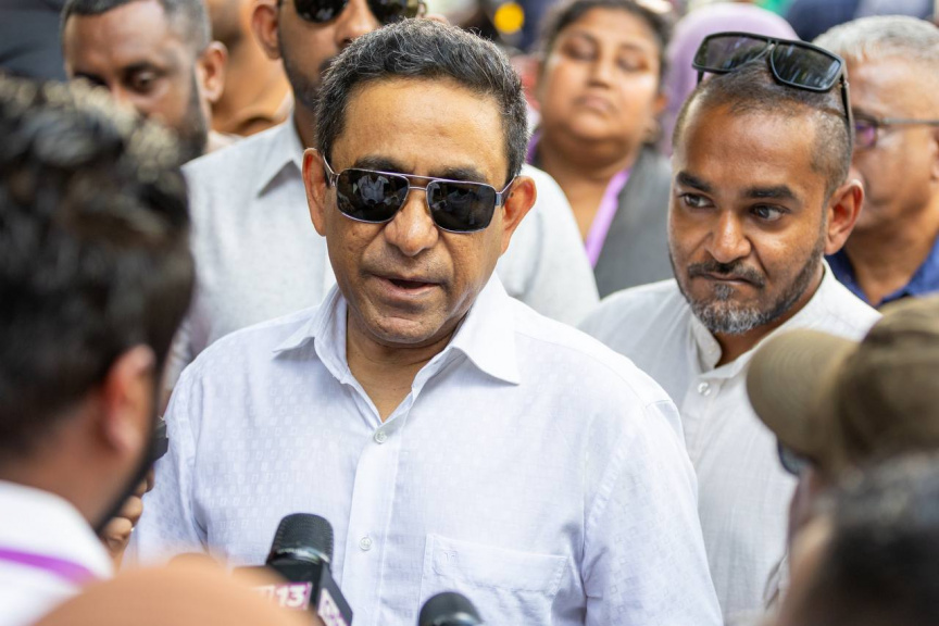 ރައީސް މުއިއްޒު ޚިޔާރުކުރައްވާނަމޭ ވިދާޅުވީ ސަނާ ކިޔާކަށް ނޫން؛ ޕީއެންސީގައި ގިނަވާނީ އަޅުގަނޑުގެ ސަޕޯޓަރުން: ޔާމީން