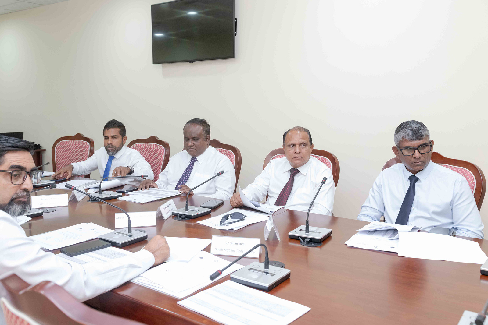 "މަޖިލިސް އިދާރާއަށް އަންނަ އަހަރަށް ލަފާކުރާ ބަޖެޓުގައި މުސާރަ ބޮޑުކުރުމާއި އައު މަގާމެއް އުފެއްދުން ނުހިމެނޭނެ"