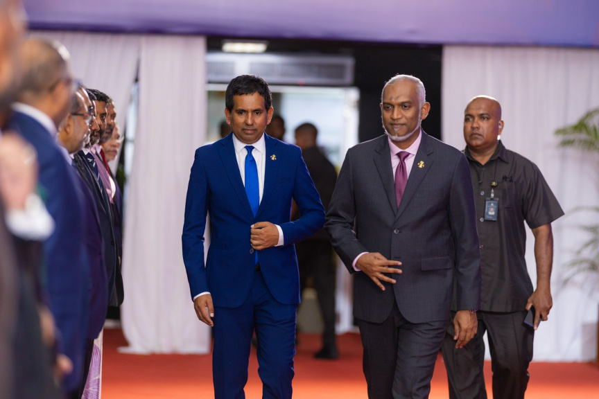 ގޯސް ހެދީ އެންމެންވެގެން: "އޭނަ، މީނަ" ކިޔައިގެން ޑޮލަރުގެ އަގު ތިރިއެއް ނުވާނެ!