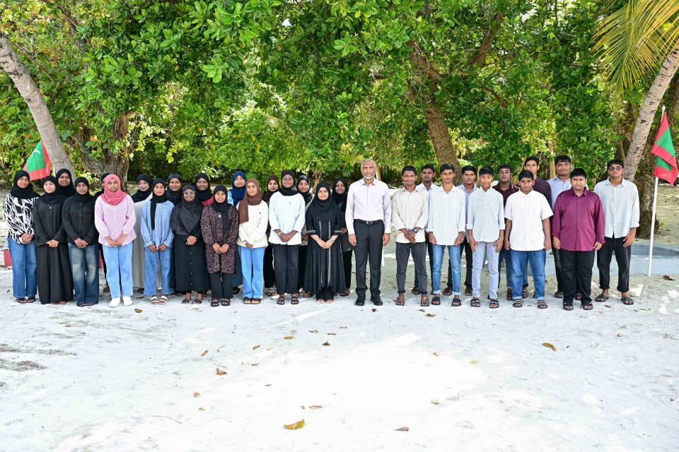 ކުރިމަގުގައި ރާއްޖެ ހަމަމަގަށް ގެންދިއުމުގެ ހުރިހާ ބާރެއް އޮތީ ދަރިވަރުންގެ އަތްމަތީގައި: ރައީސް