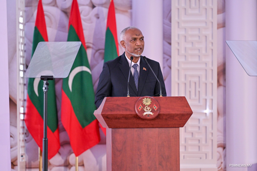ޤައުމީ ދުވަސް: ރައީސް ގޮވާލެއްވީ ޤައުމީީ ރޫޙާއި ލޯބި ދިރުވައި ޤައުމަށް ހެޔޮއެދުމަށް