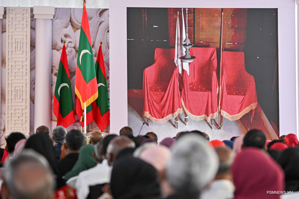 ޤައުމީ ދުވަސް: ރައީސް ގޮވާލެއްވީ ޤައުމީީ ރޫޙާއި ލޯބި ދިރުވައި ޤައުމަށް ހެޔޮއެދުމަށް