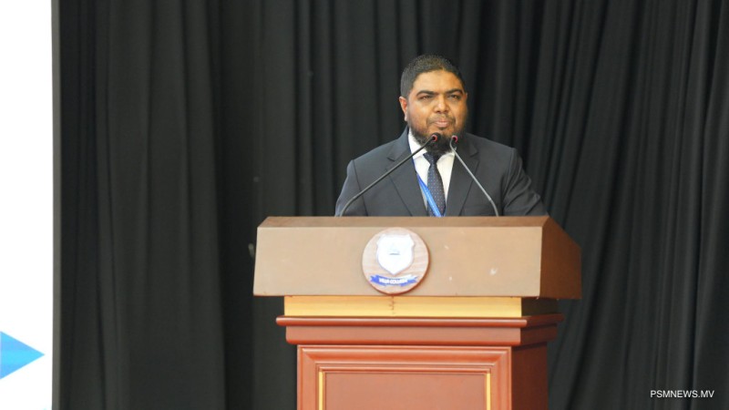 "ދަރިވަރުންގެ މުސްތަގުބަލު ބިނާނުކުރުމަށް މައުލޫމާތާއެކު އަޚުލާޤުވެސް މުހިންމު"