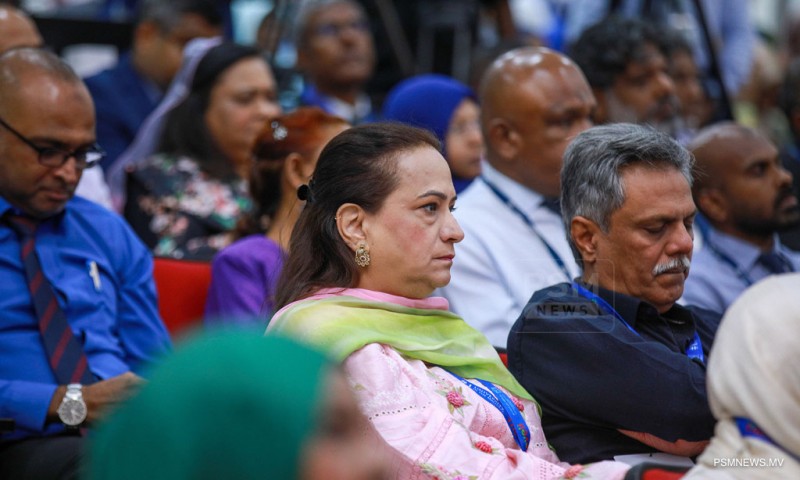 ފޮޓޯ: ދިވެހިރާއްޖޭގެ ޤައުމީ ޔުނިވަރސިޓީގެ "ތެވެލި" ބައިނަލްއަޤްވާމީ ކޮންފަރެންސް ފެށުން