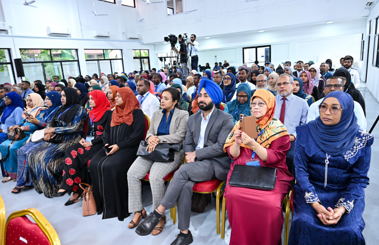 އިންޓަނޭޝަނަލް ޓީޗާސް ކޮންފަރެންސްގައި ބައިވެރިވާން ފުރުސަތު ހުޅުވާލައިފި