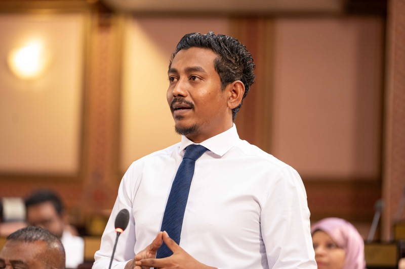 މަމްދޫހްގެ ފާޑުކިޔުން އެމްޑީޕީއަށް: ކަޅު ބާޒާރާ ދެކޮޅަށް ކުރާ ކޮންމެ ކަމަކާ އެމްޑީޕީ ދެކޮޅުވާނެ!