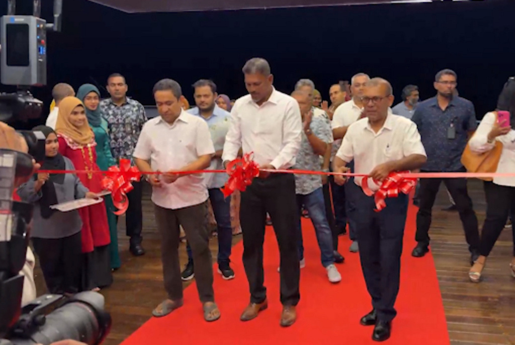 ތިނަދޫގައި މީހުން އާބާދުވިތާ 60 އަހަރު ފުރުން ފާހަގަކުރުމުގެ ހަރަކާތްތައް ރަސްމީކޮށް ފަށައިފި؛ ދެ ރައީސުން ވެސް ތިނަދުއަށް!
