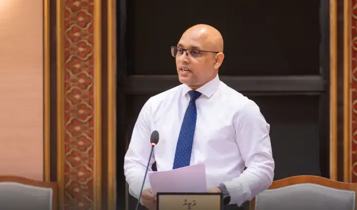 ދައުލަތުން މުސާރާއިގެ ގޮތުގައި މަހެއްގެ މައްޗަށް ހަރަދުވާ މިންވަރު އެއް ބިލިއަނުން 1.4 ބިލިއަނަށް އިތުރުވެއްޖެ: ފިނޭންސް މިނިސްޓަރު