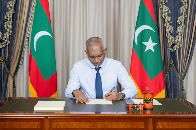 ޔުޓިލިޓީ ރެގިއުލޭޓަރީ އޮތޯރިޓީގެ ބޯޑު މެމްބަރުން އިތުރުކުރުމަށް ގާނޫނަށް ގެނައި ބަދަލު ތަސްދީގުކޮށްފި